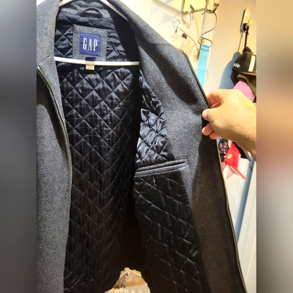 GUESS vtg. Wool coat - Picture 5 of 7